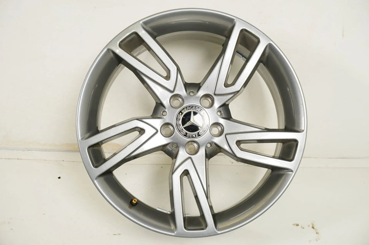 NIEUW Mercedes C-klasse W204 lichtmetalen velg 18 inch A2044019202 8,5J Detailweergave 2