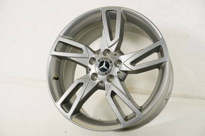1 x NOVÝ Mercedes třídy C W204 hliníkový disk 18 palců A2044019202 8,5J