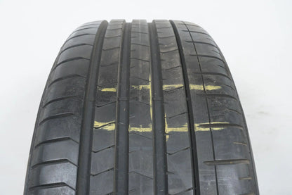 2 x Summer tires 275 50 20 inch Pirelli DOT19 MO approx. 6mm tread depth