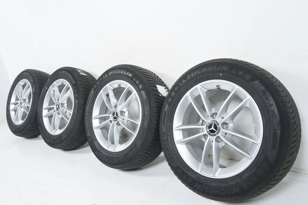 Mercedes A B Klasse W177 W247 Allwetterräder mit neuen Allwetterreifen 16 Zoll