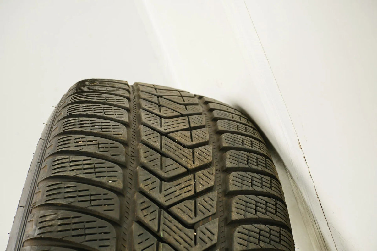 Mercedes GLC W253 X253 Winterreifen Winterräder 235 60 18 Zoll Detailansicht 12