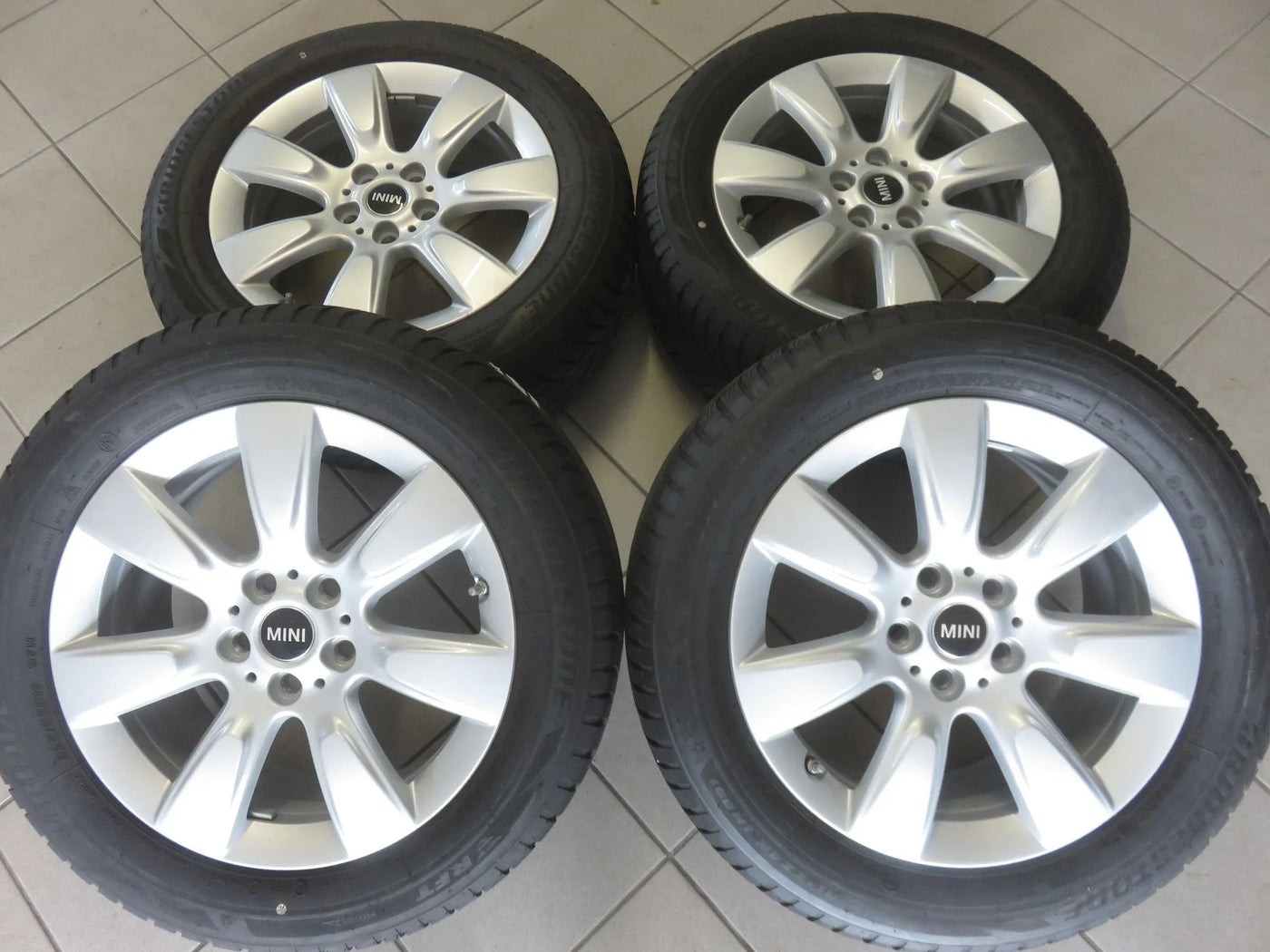 Original Mini F60 Countryman SE 17 Inch Alloy Wheels Winter Wheels Winter Tires