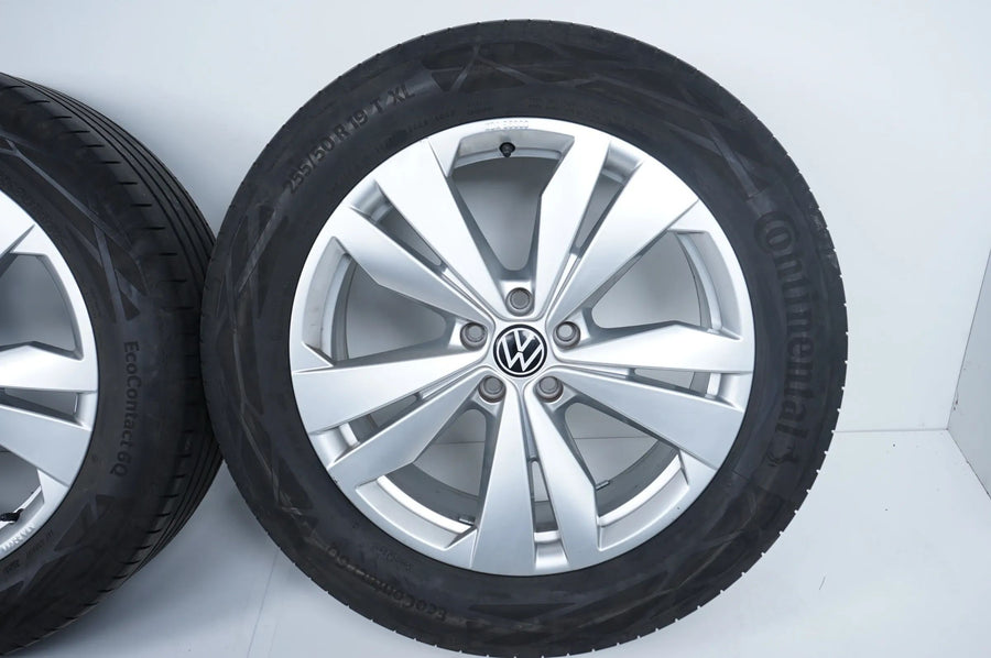 VW Volkswagen ID4 E2 Summer Wheels Summer Tires 19 Inch