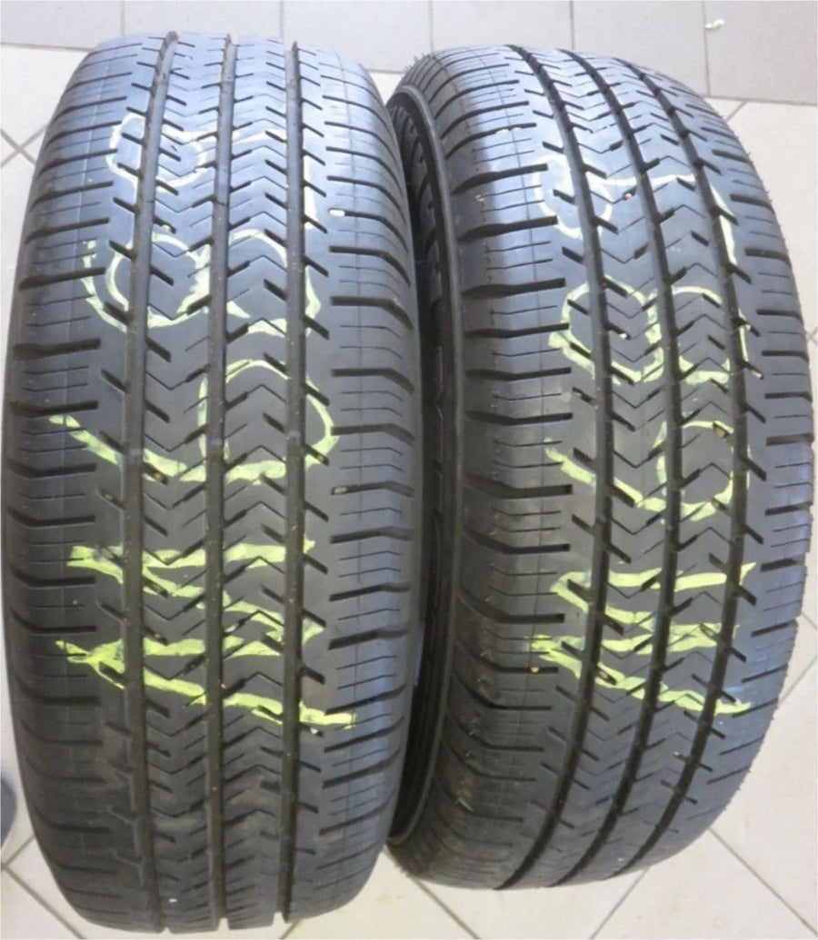 2 X 215 65 R16C 106/104T Pneus été Michelin Agilis 51 7,5mm