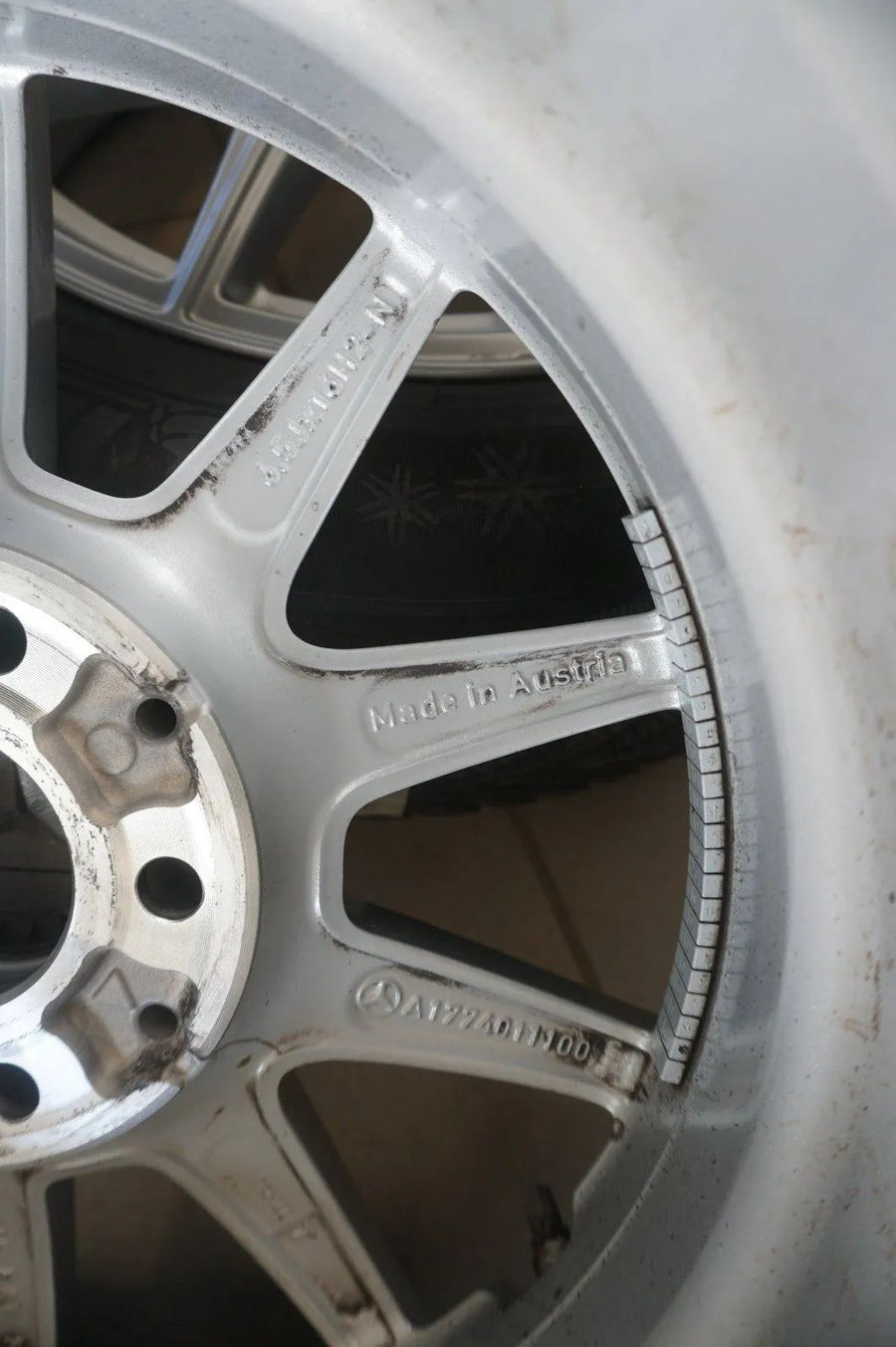 Jantes en aluminium, pneus hiver, roues hiver d'origine Mercedes Classe A W177, Classe B, CLA