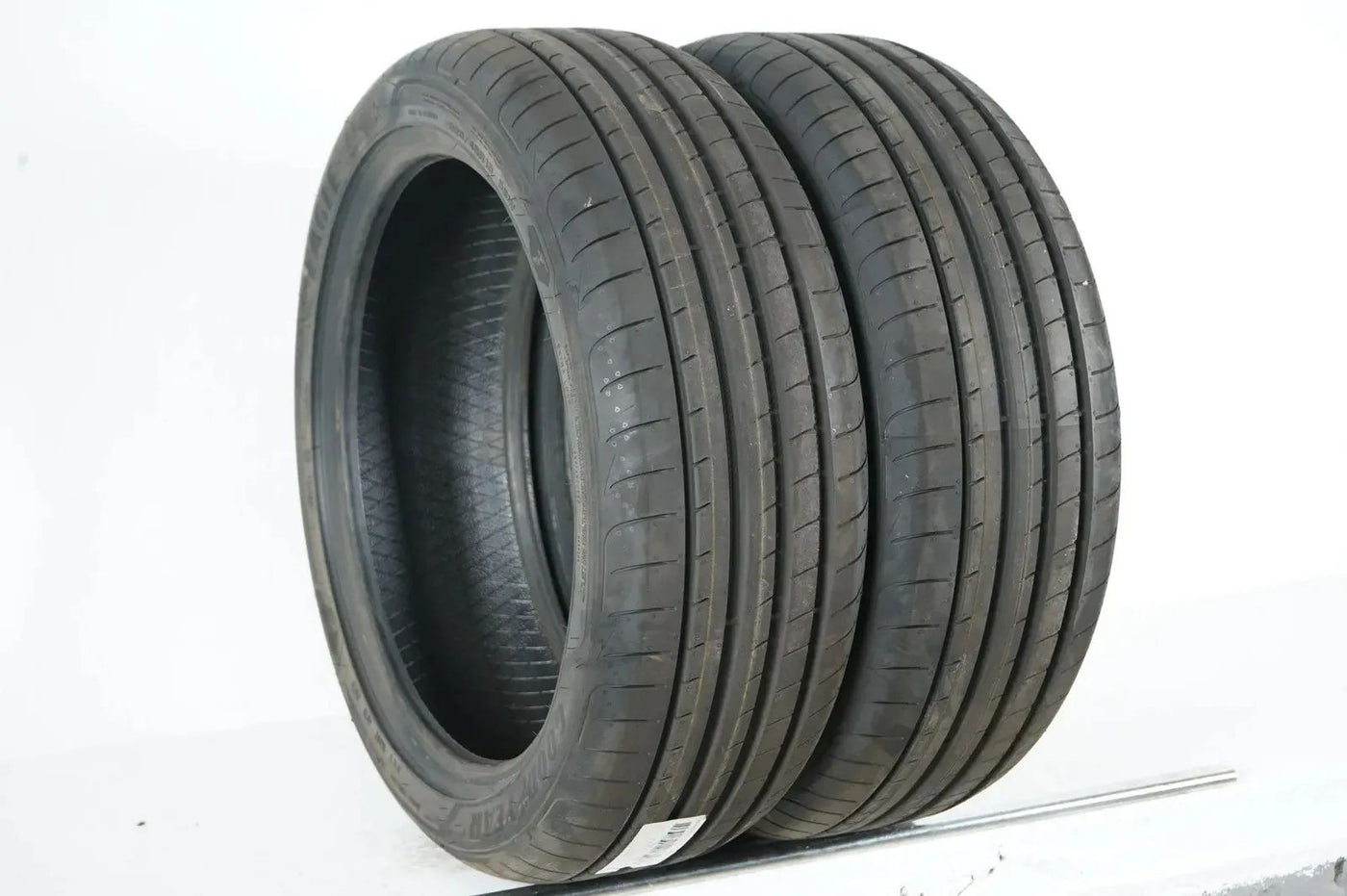 2 x Demo Summer Tires Goodyear 225 45 19 Inch DOT23 Bmw*