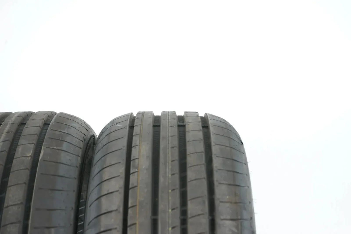2 x Demo Summer Tires Goodyear 225 45 19 Inch DOT23 Bmw* Detailansicht 5