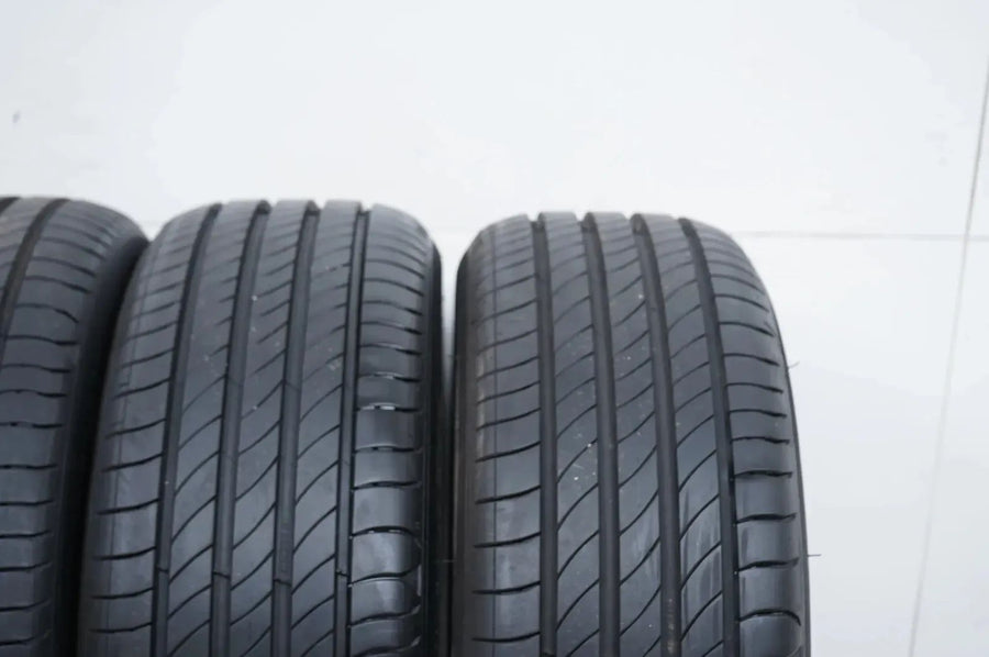 4 x Summer tires Michelin Primacy 4 195 55 16 inch DOT20 approx. 6mm