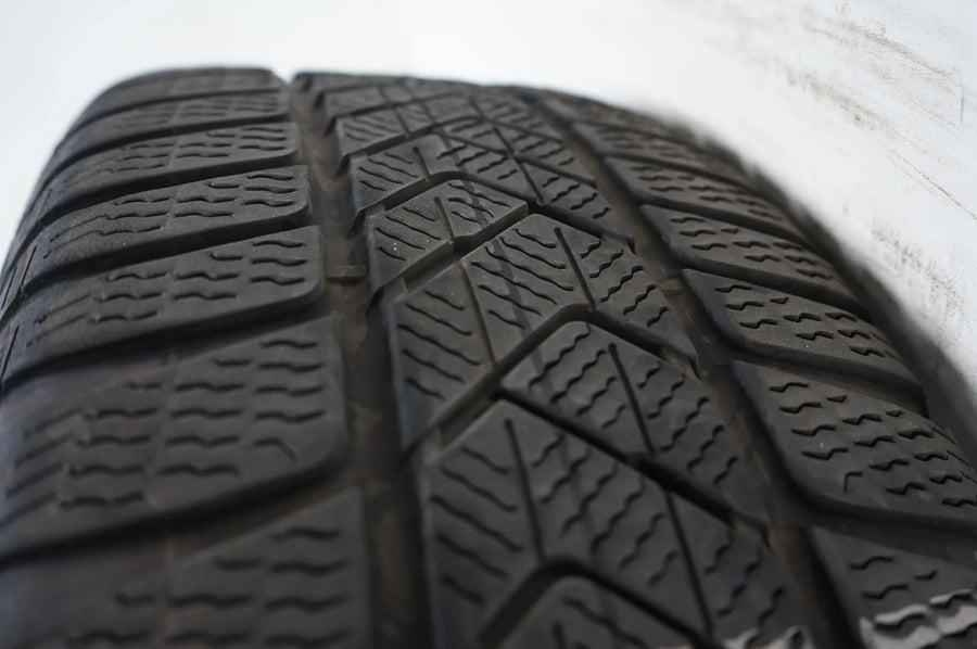 Bmw 2er 3er 4er G20 G21 G22 G42 Winterräder Winterreifen 18 Zoll  790M 8089890