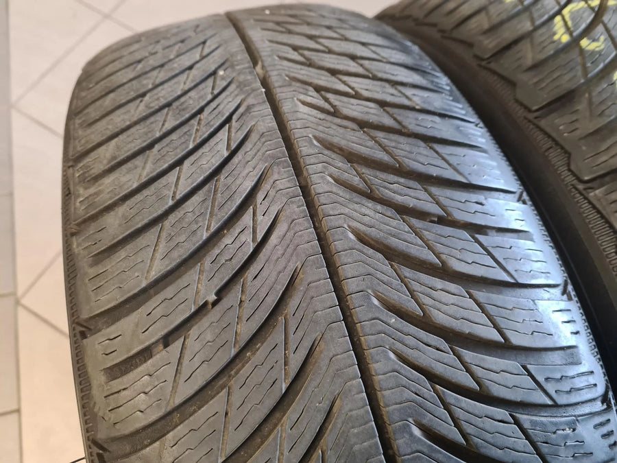 Original Mercedes V-Klasse Vito W447 17 Zoll Alufelgen Winterreifen 235 55 R17