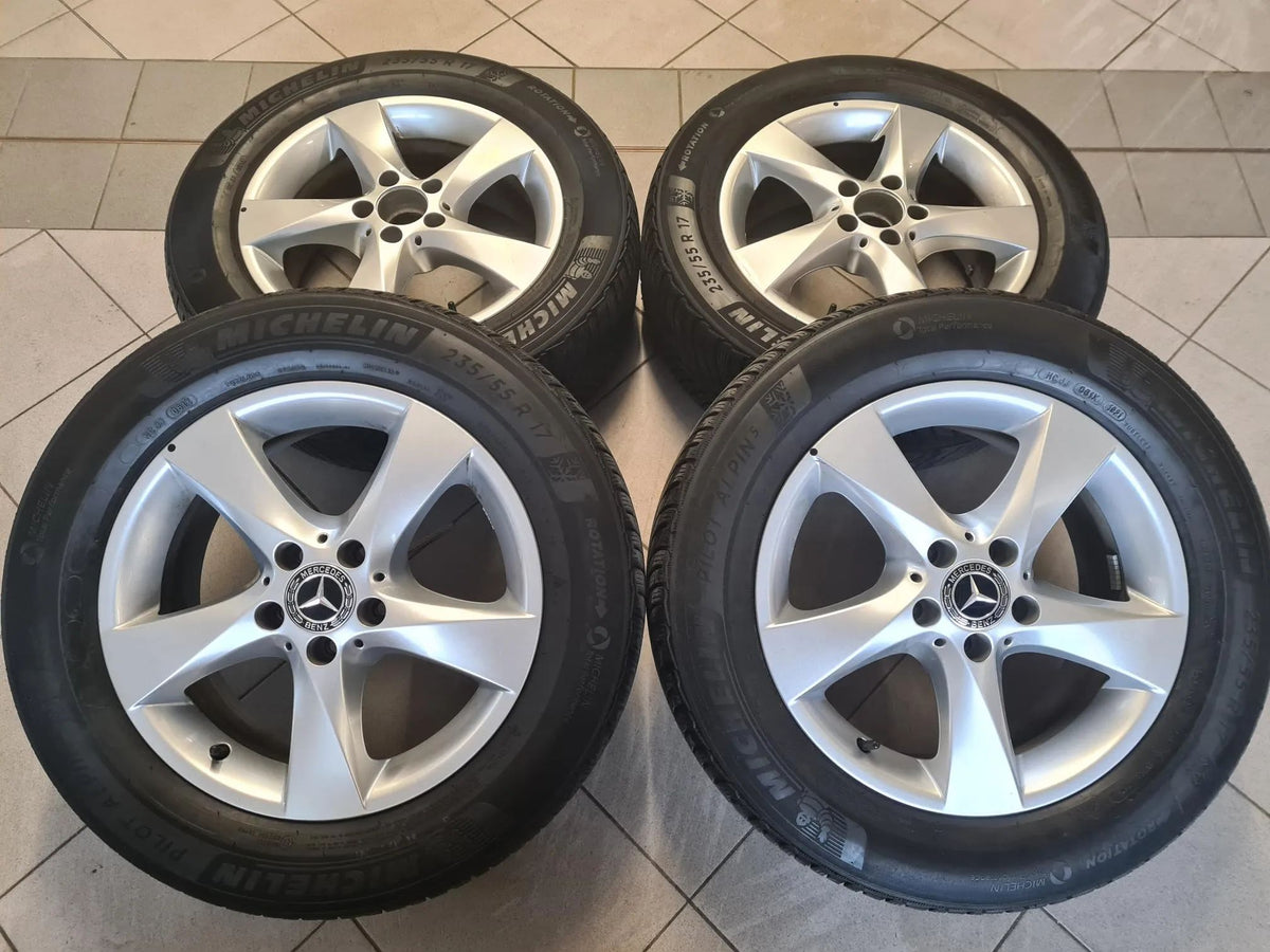 Original Mercedes V-Klasse Vito W447 17 Zoll Alufelgen Winterreifen 235 55 R17