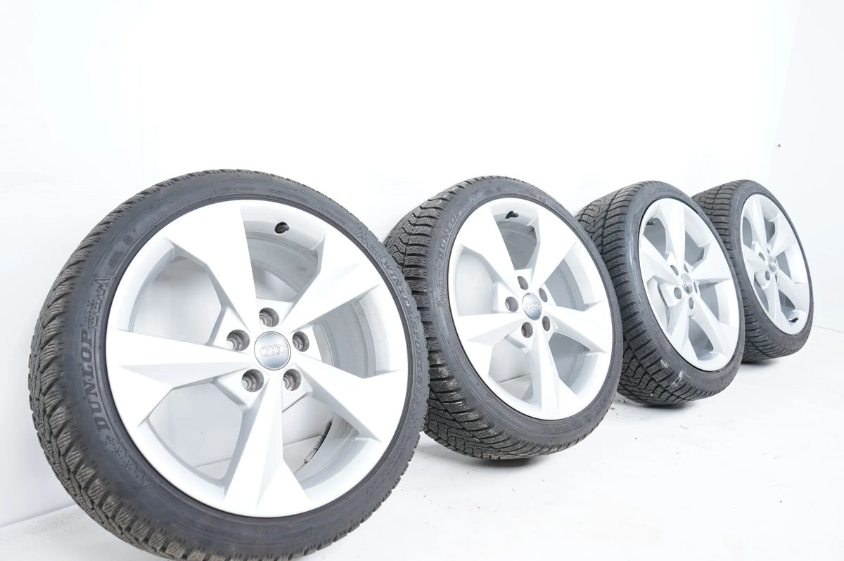 Audi A3 8Y zimní pneumatiky zimní kola 225 40 18 palců 8Y0601025j