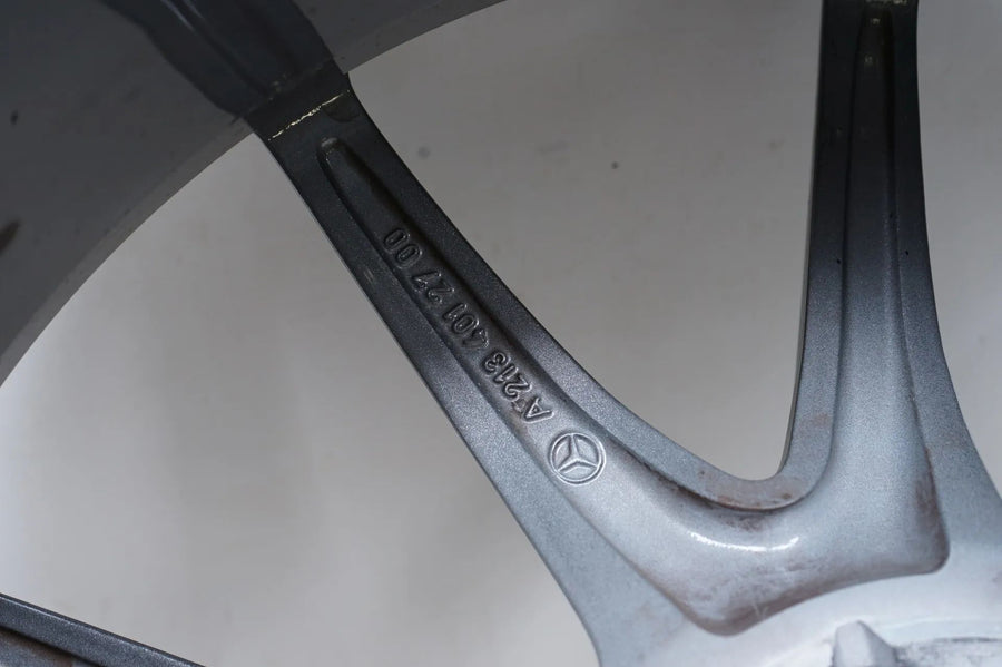 1 x hliníkový disk Mercedes E63 S AMG W213 19 palců A2134012700 10J