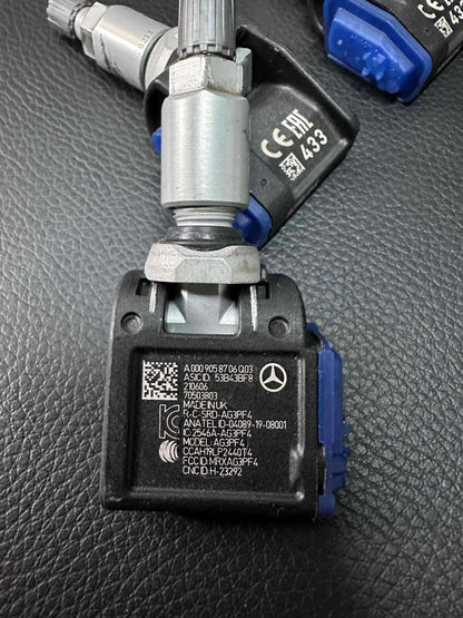 4x Original Mercedes A0009058706 RDK Sensoren Reifendruckkontroll