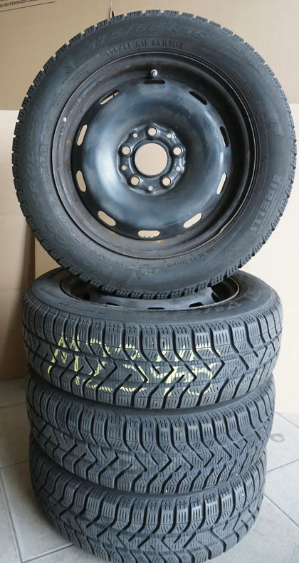 Originele Mini Cooper one F55 F56 stalen velgen winterbanden 175 65 R15 84H 7mm