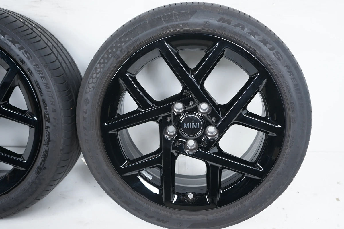 MINI F65 F66 F67 Winterräder mit neuen Winterreifen 215 45 17 Zoll 5A3E638 957