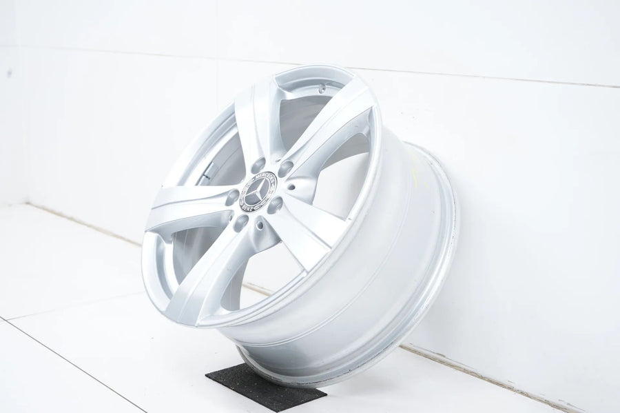 1 x Mercedes C-klasse W206 lichtmetalen velg 17 inch A2064014600 8J ET49,5