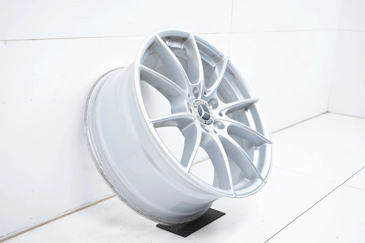 1 x Mercedes S-Class W223 Alloy Wheel 18 Inch A2234012800 8J ET37.5 Detail view 2