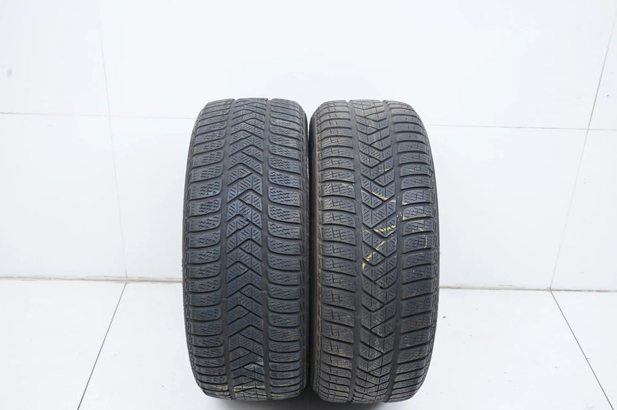 2 x Pirelli winter tires 225 45 18 inch DOT19/17 approx. 3-5 mm tread depth