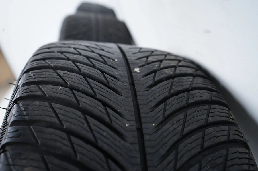 Opel Astra K J Winterräder Winterreifen 225 40 18 Zoll 5x105