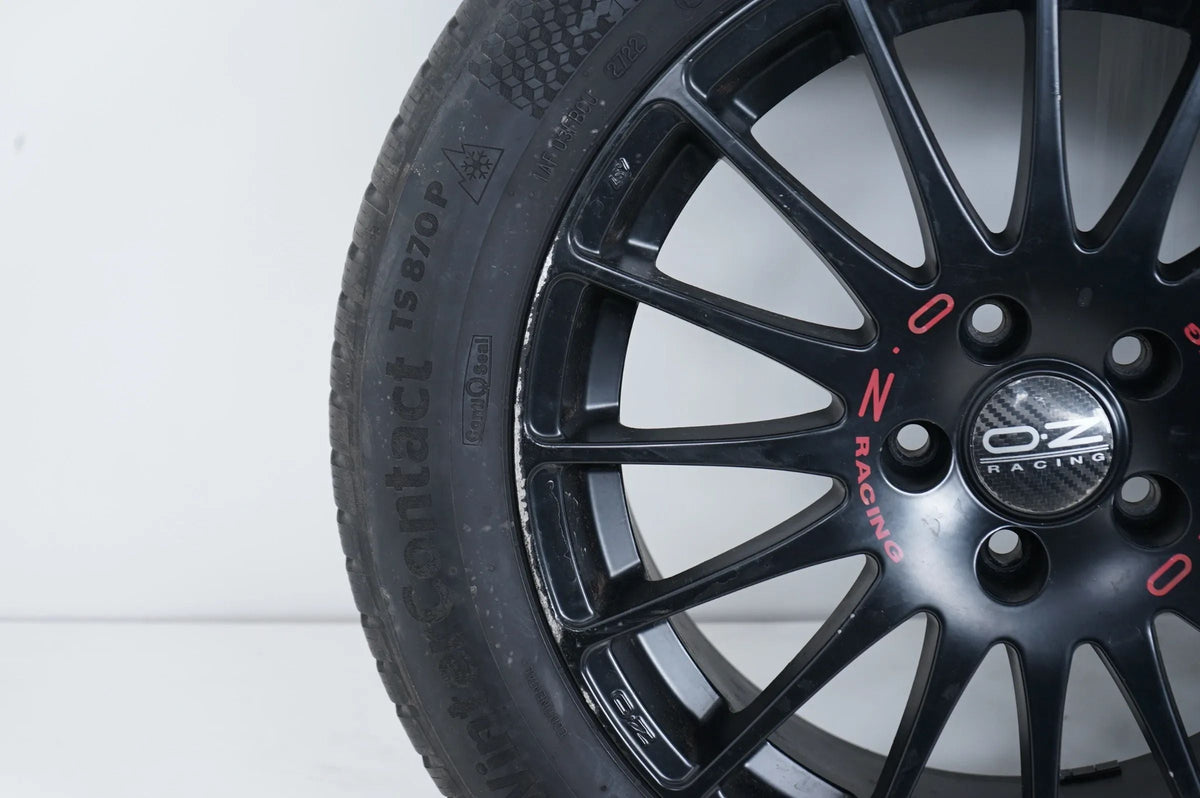 Audi Q3 8U VW Sharan Allwetterräder mit neuen Allwetterreifen 215 55 17 Zoll Detailansicht 5