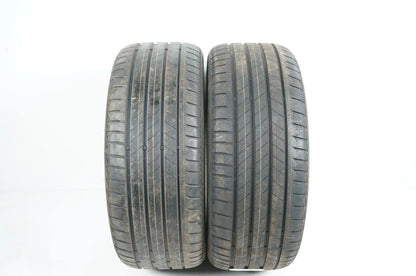 2 x pneus d'été de démonstration Bridgestone 255 45 19 pouces DOT22 MO