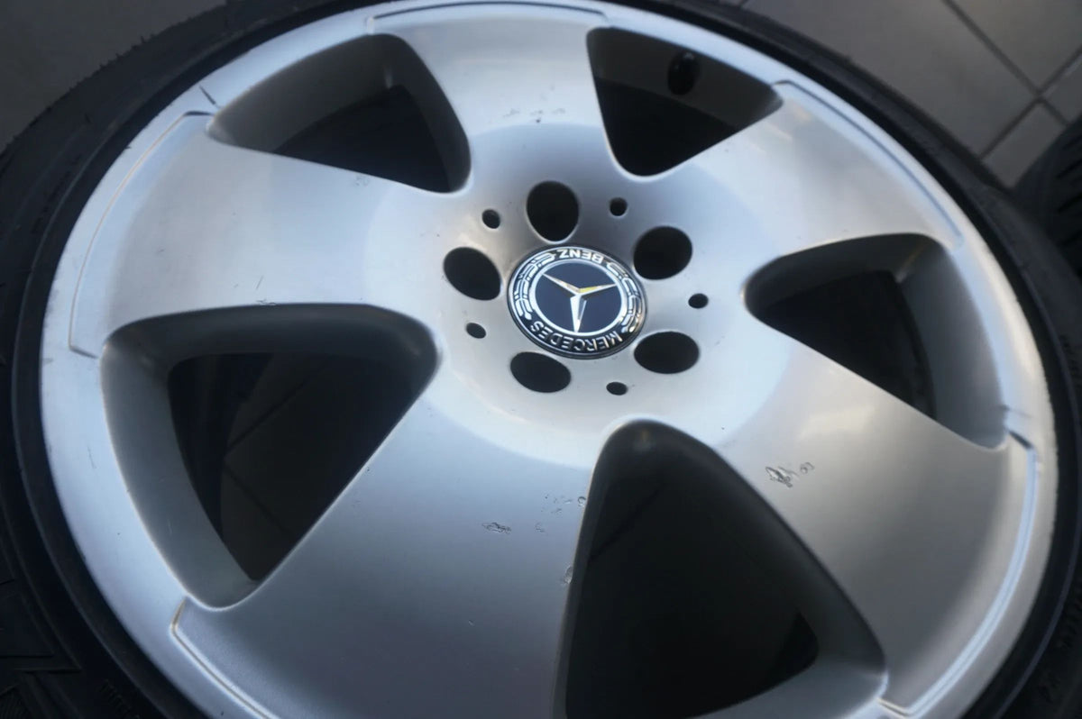 Jantes aluminium originales Mercedes Classe S W221 Roues été Pneus été 245 45 R18 Vue détaillée 5