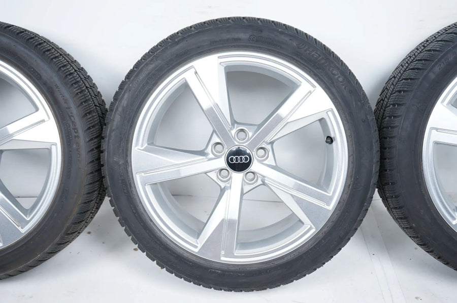 Audi A1 GB Winterräder Winterreifen 215 45 17 Zoll 7mm 82A601025G