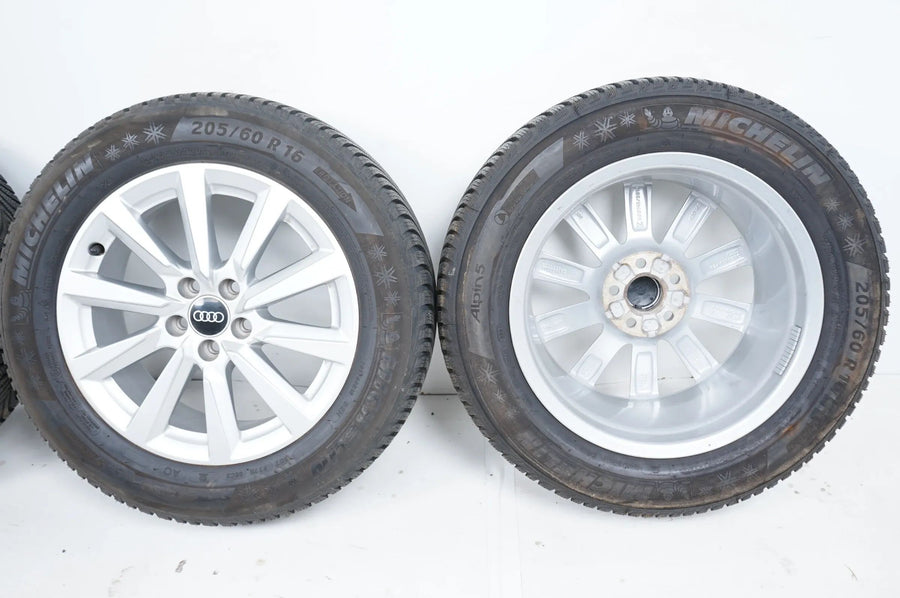 Audi A1 GB Winterräder Winterreifen 205 60 R16 82A601025C 7mm