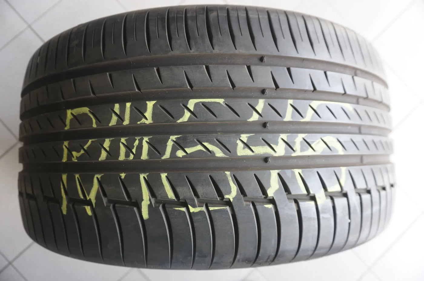 315 35 R21 111Y Sommerreifen Continental PremiumContact 6 * SSR RunFlat 2022 6mm