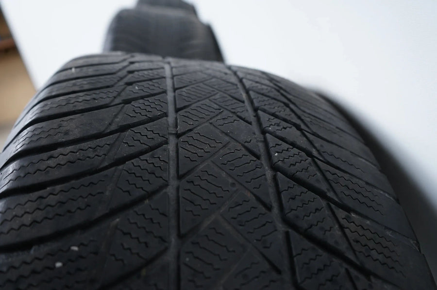 Ruote invernali, pneumatici invernali e cerchi in lega BMW X7 G07 255 55 20 pollici 6880688