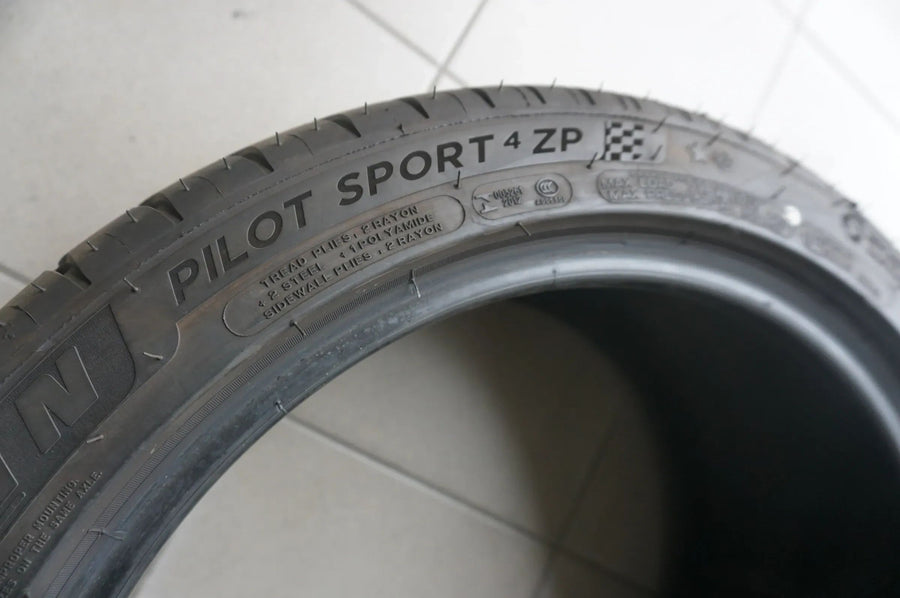 1 X 255 40 R18 99Y Pneu été Michelin Pilot Sport 4 ZP * RFT 2023 6mm