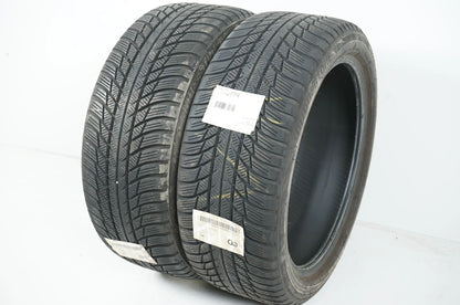 2 pneus hiver Bridgestone LM 001 225 45 18 pouces DOT23 env. 5 mm