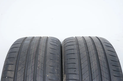 2 x Demo Summer Tires Bridgestone 285 35 20 Inch DOT20 MO