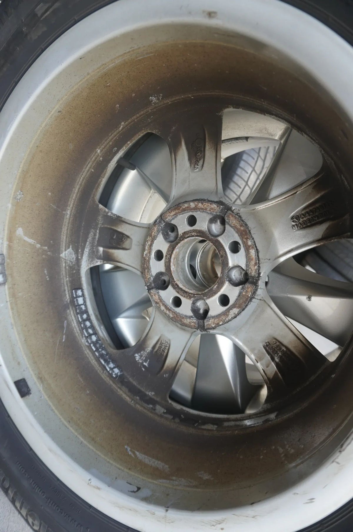 Original Mercedes V-Klasse Vito W447 17 Zoll Alufelgen Winterräder Winterreifen Detailansicht 7