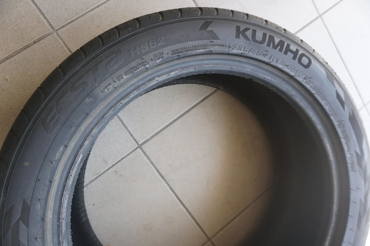 1 X 235 45 ZR18 R18 98W Sommerreifen Kumho Ecsta HS52 2022 7mm Vue détaillée 3