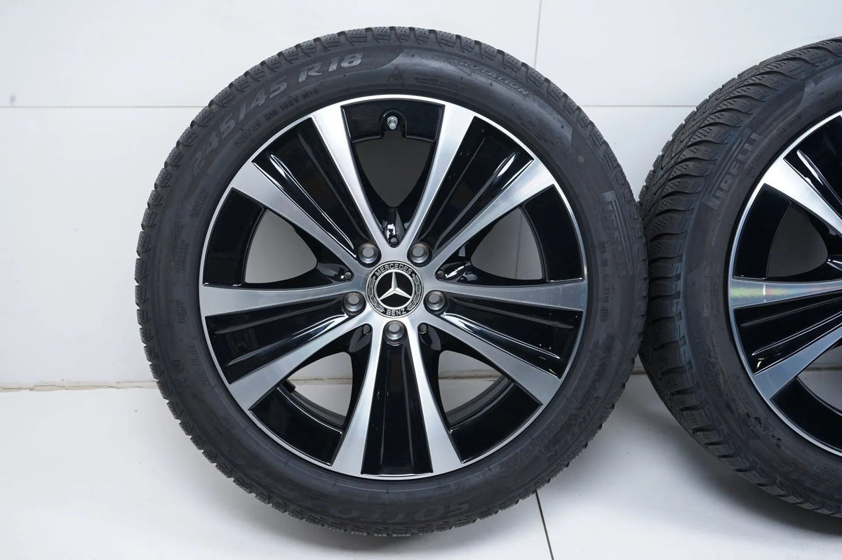 Mercedes E Klasse W213 Allwetterräder mit neuen Allwetterreifen 245 45 18 Zoll