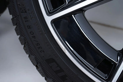 Roues et pneus hiver Mercedes CLA35 C118, dimensions 235/40/18 pouces