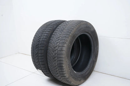 2x Winterreifen Pirelli 235 65 17 Zoll DOT20 MO ca.3 mm