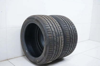 2x Sommerreifen Hankook 285 40 19 Zoll ca.7mm DOT23/20 MO
