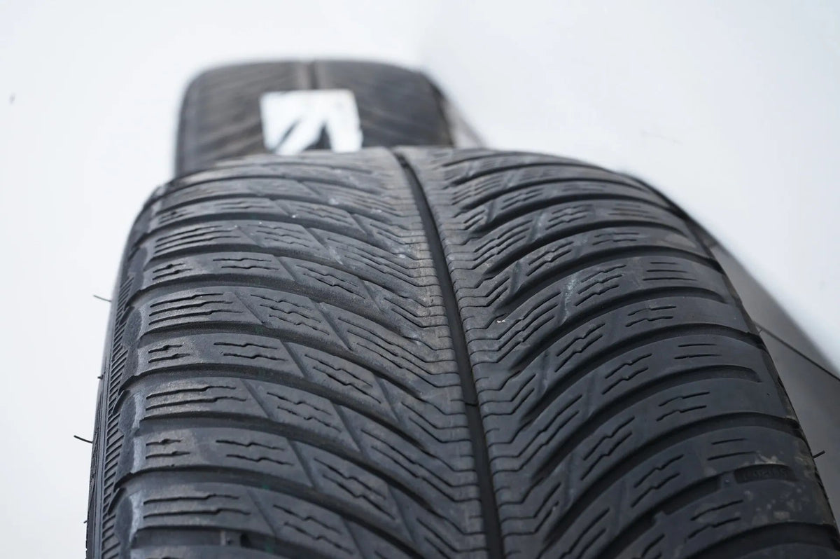 Mercedes E43 E53 AMG W213 Winter Tires Winter Wheels 19 Inch Detailansicht 12
