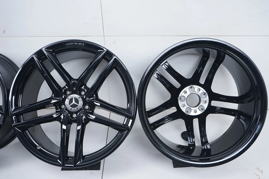 4 x Mercedes E63 AMG W213 Alufelgen 20 Zoll A2134012800 2900