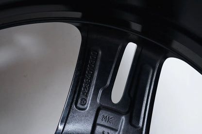 1 x Hliníkový disk Mercedes E třídy W238 19 palců A2384010300 8J ET43