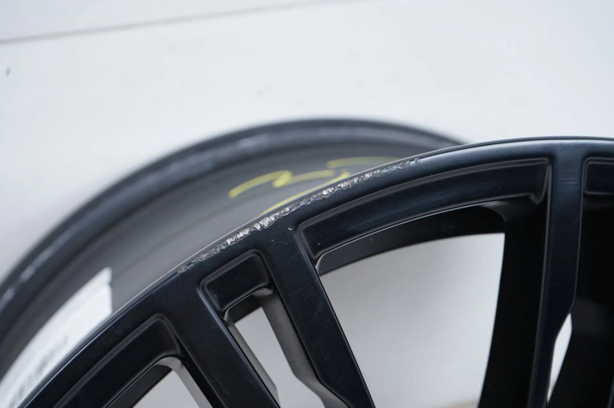 1 x Hliníkový disk BMW M3 M4 G80 G82 19 palců 829M 8093845 9,5J Detailní zobrazení 2