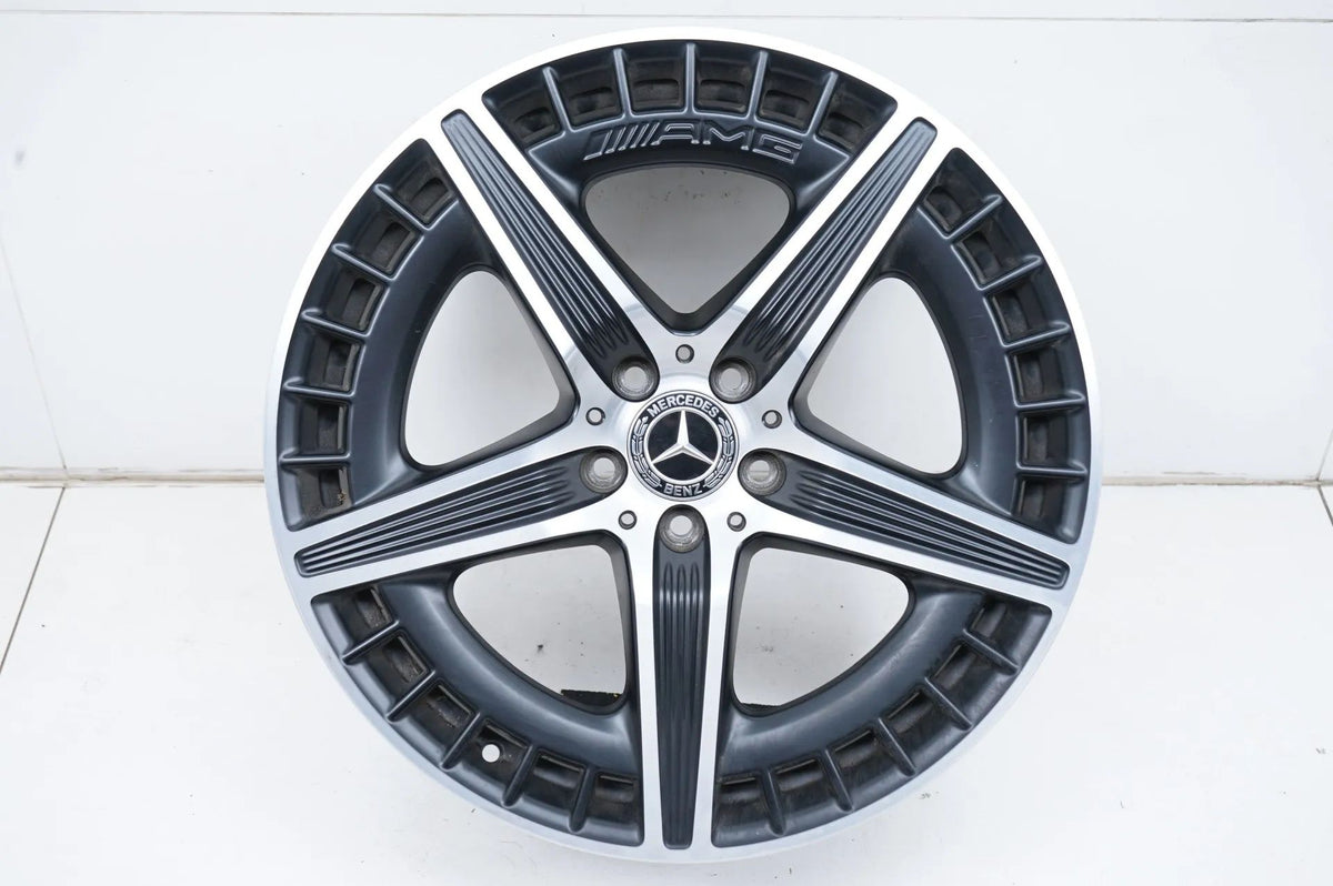 1 x Jante en aluminium Mercedes EQE W295 V295 20 pouces A2954012800 10,5J ET67