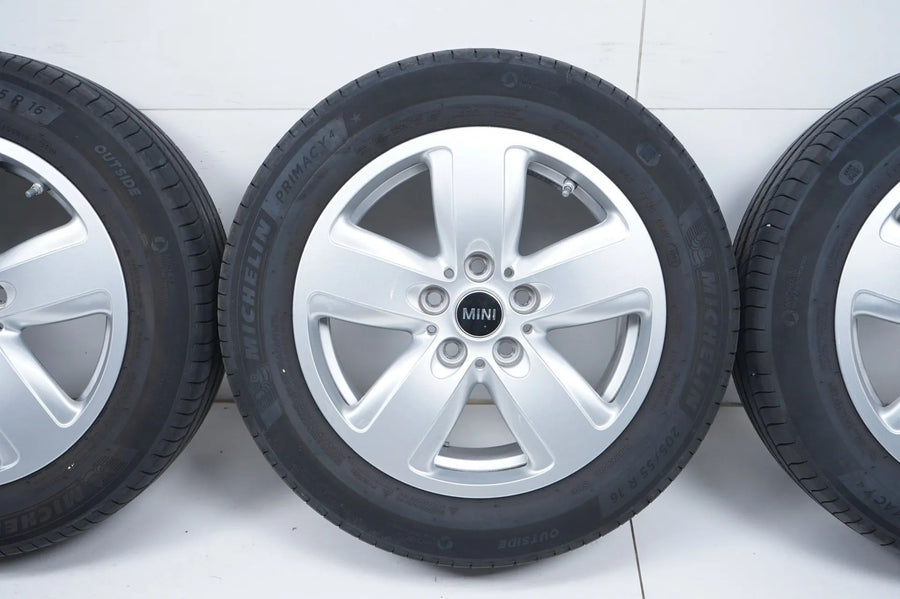 MINI Clubman F54 summer tires, summer wheels 205/55 R16 inch