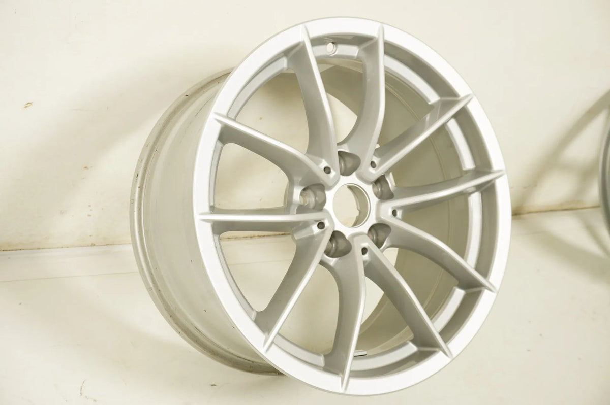 1 x Originele BMW Z4 G29 lichtmetalen velg 17 inch 6879184 768 8,5J Detailweergave 3