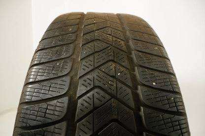 4x Winterreifen Pirelli 235 60 18 Zoll DOT20 MO ca.3-4mm