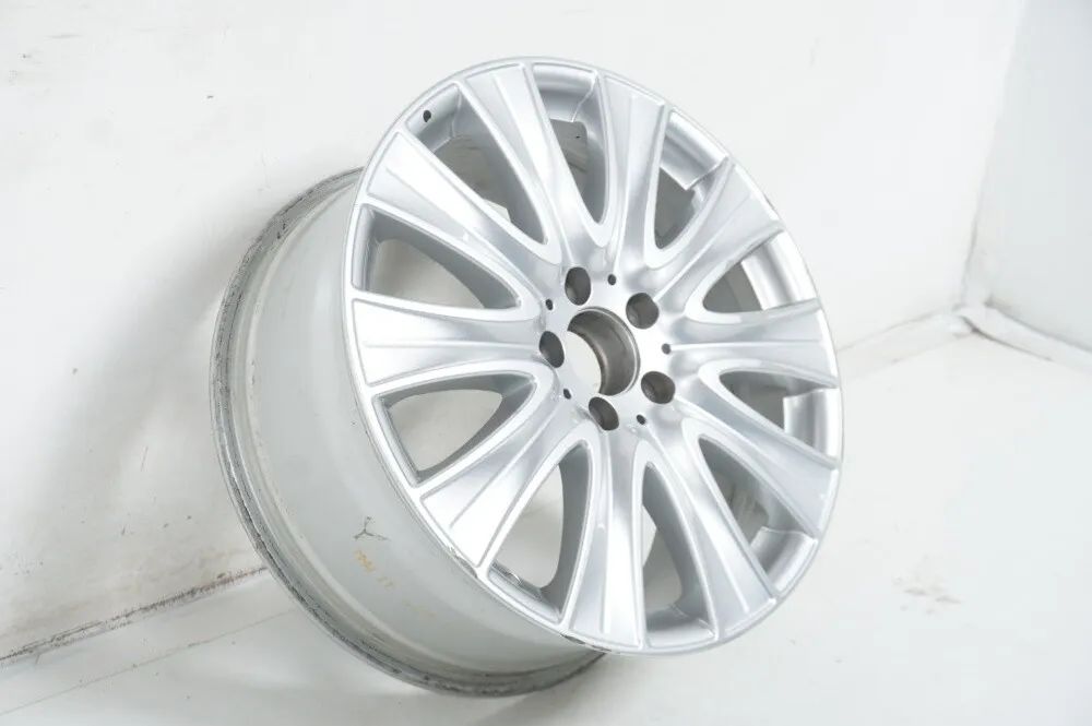 1 x Hliníkový disk Mercedes S třídy W222 18 palců A2224010902 8J ET41 Detailní zobrazení 2