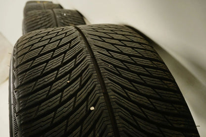 BMW M5 F90 winter tires/wheels 265/40/19 inch 705M
